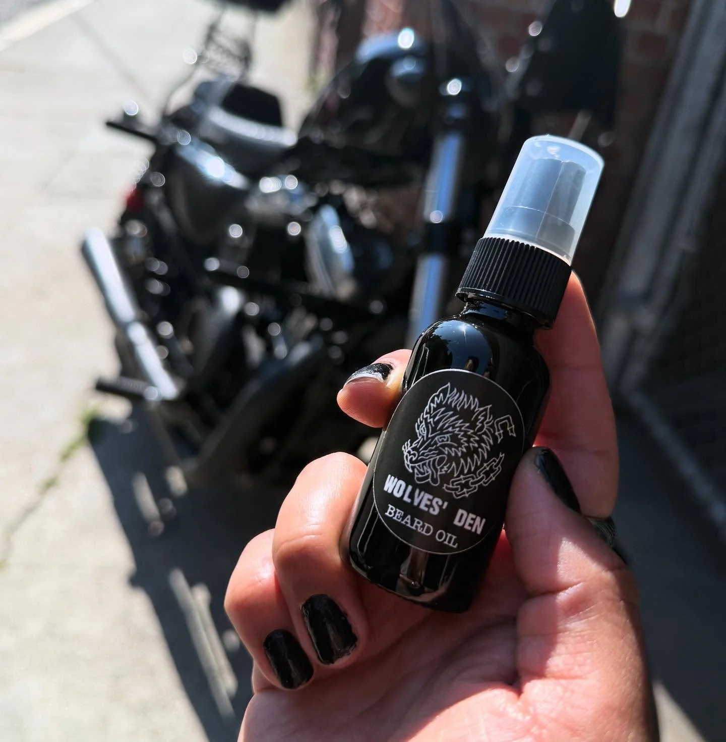 New look, same great formula 🤘
Don&rsquo;t forget to keep your skin and beard moisturized this summer!