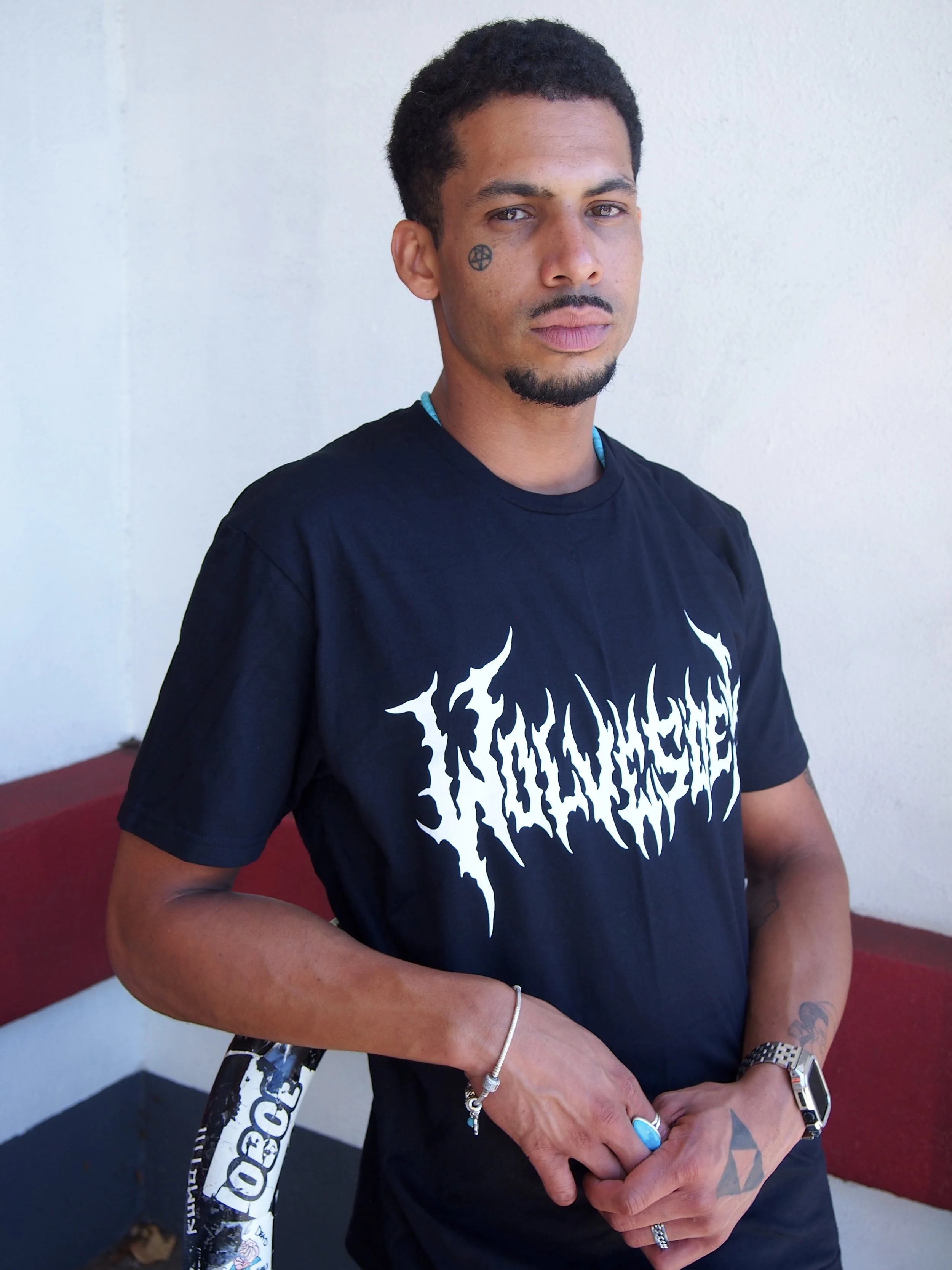Gnarly tee