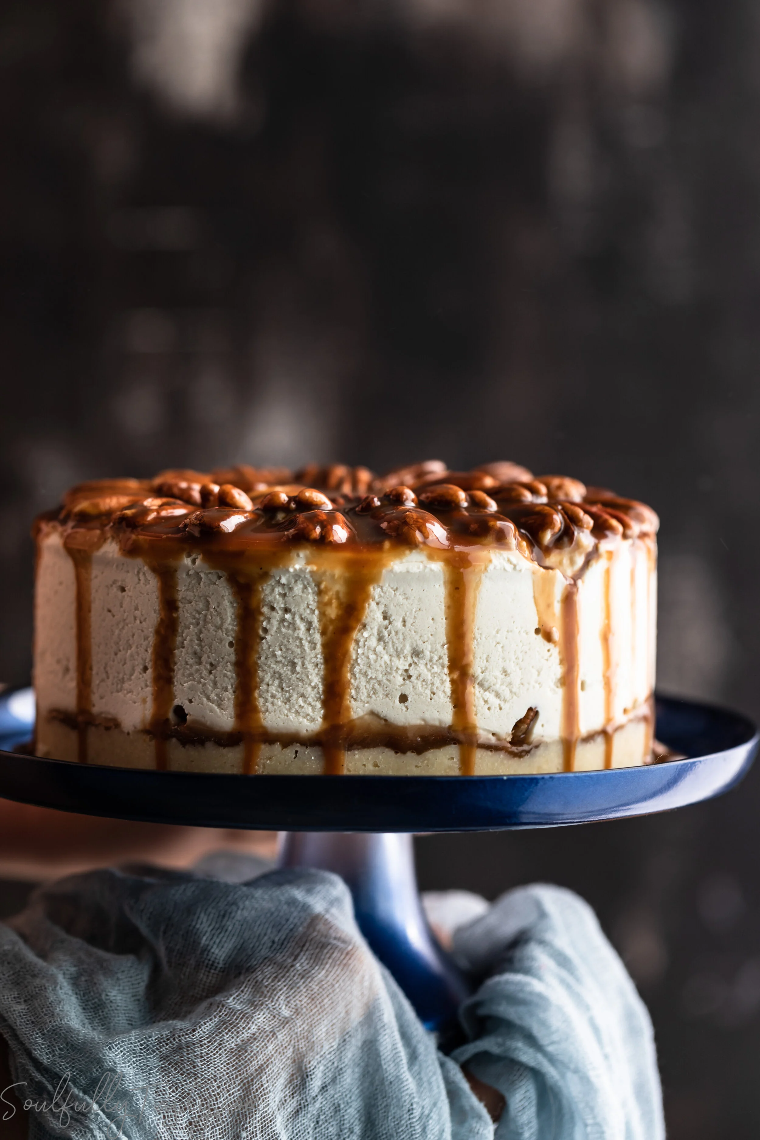 Vegan Salted Caramel &amp; Pecan Cheesecake