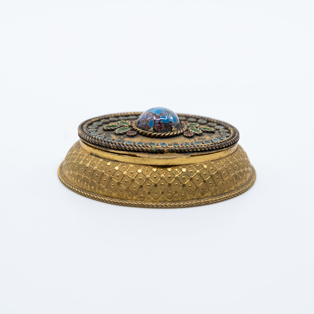 Small Oval Compact, Blue Stone Top