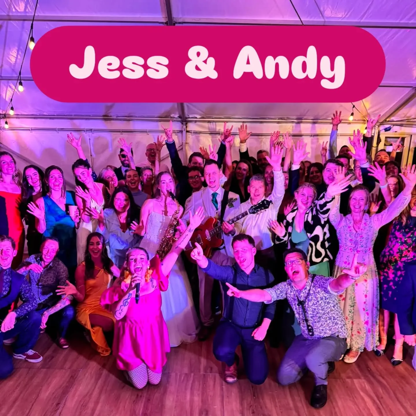 Congratulations, the new Mr and Mrs Cooper! A dancefloor delight, so it was 🕺 💃 ❤️ 

#WeddingParty #WeddingBand #wedding #funkandsoul #reggae