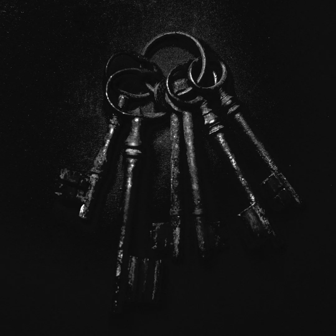 rusty keys 01x.jpg