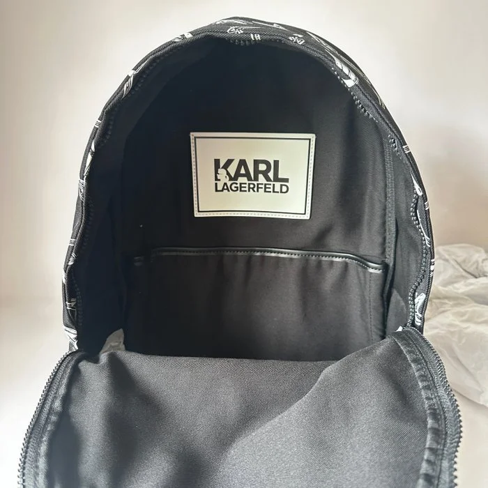 backpack black guitars0013.jpg