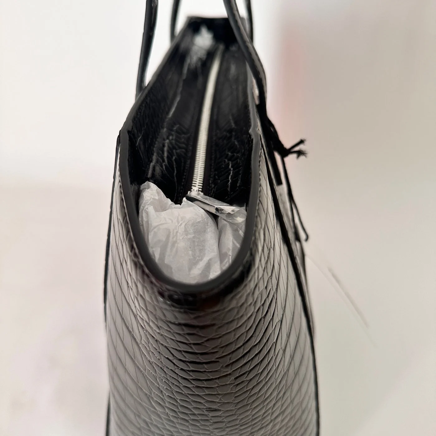 KORE Croco Tote large black0007.jpg