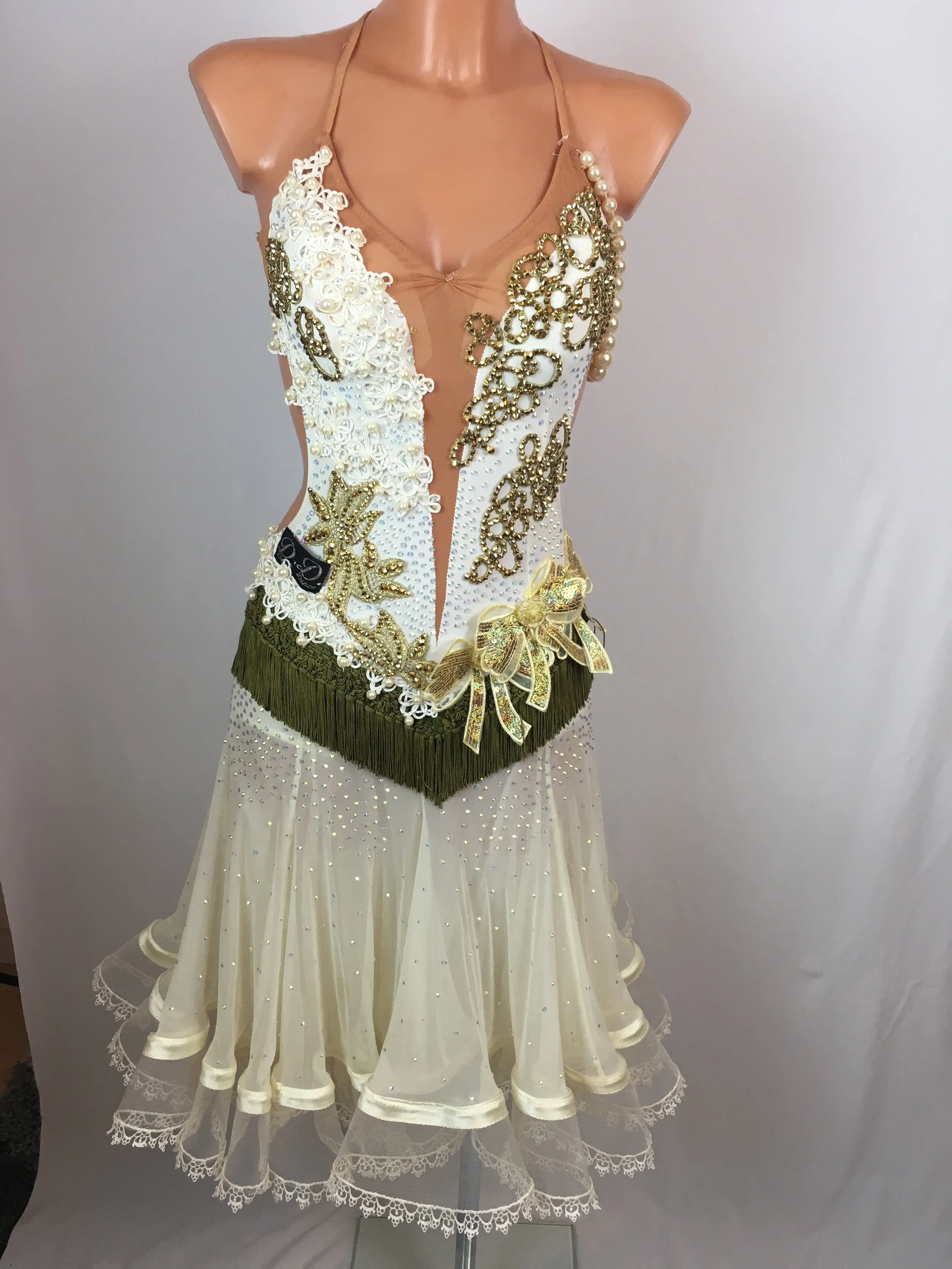 Weißes Latein Kleid