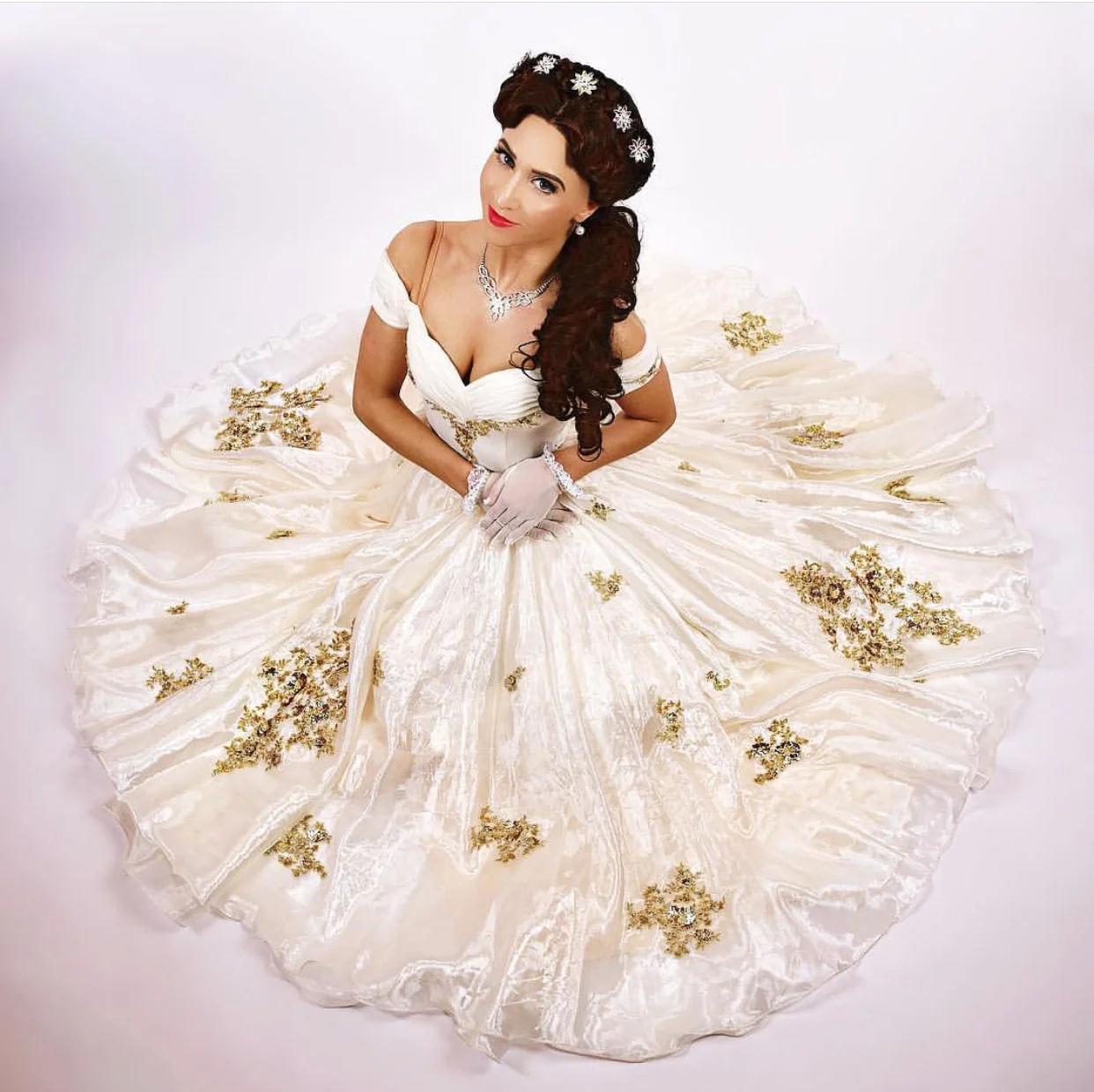 5AAA79F5-736B-4D16-8C35-BBD5E67C5305