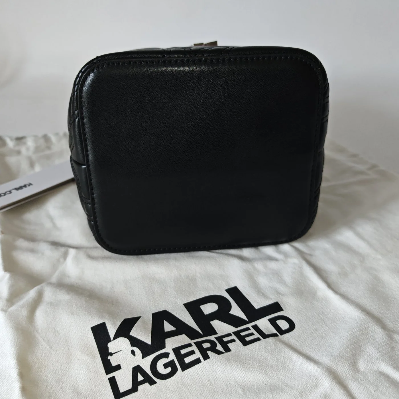 KURL bucket bag black0009.jpg
