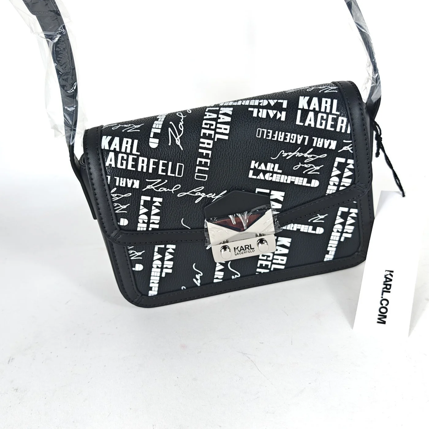 FONTS CB black0003.jpg