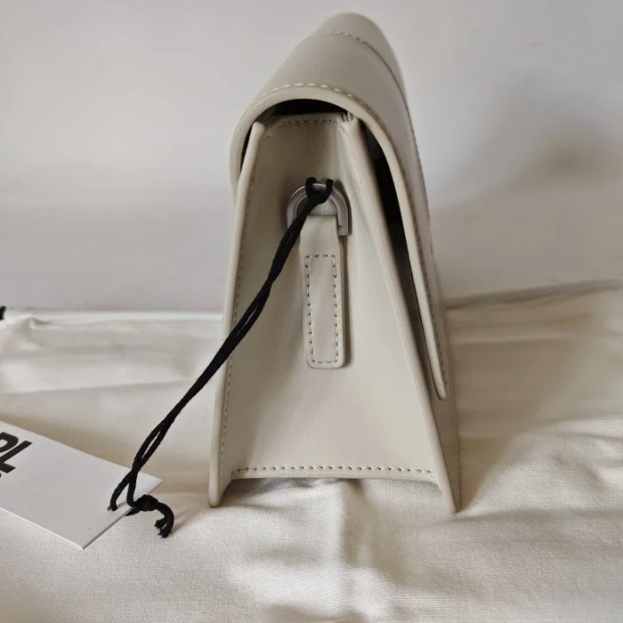 STONE CB almond0003.jpg