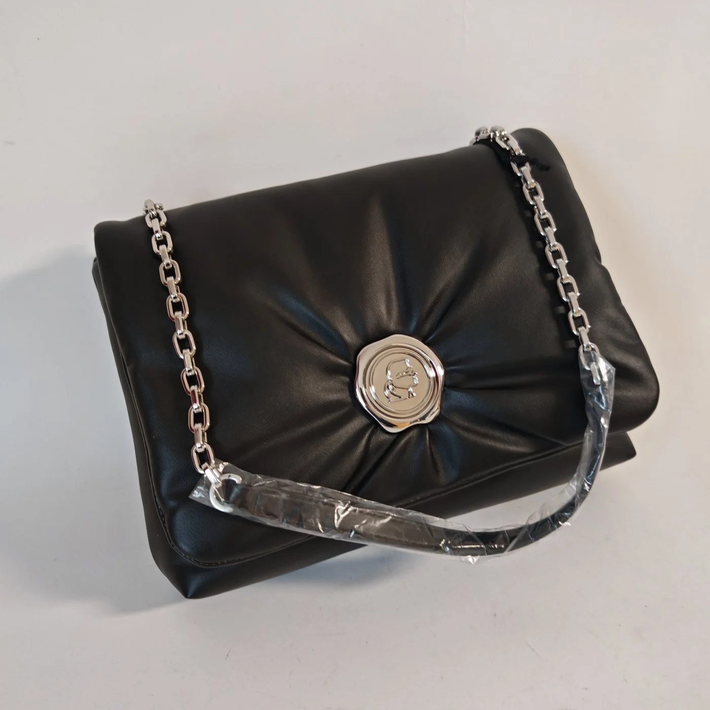 KAMEO STAMP SB black0008.jpg