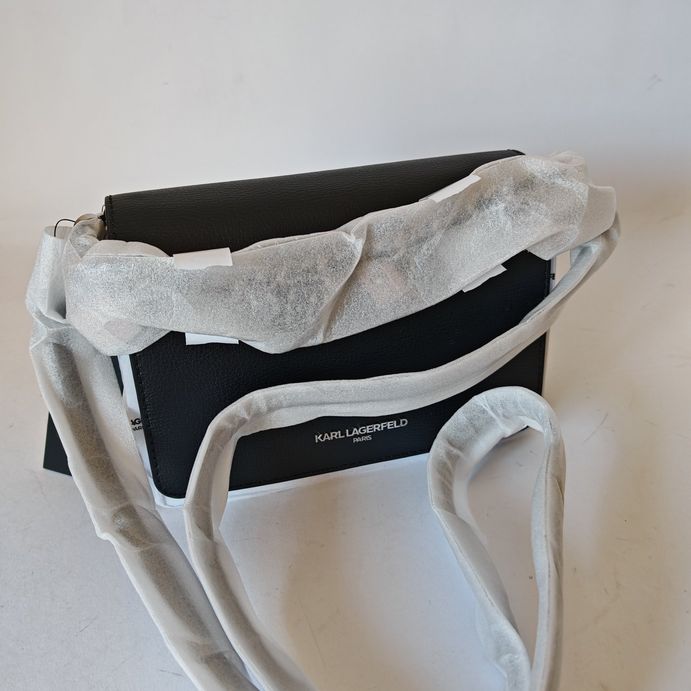 CHAIN CHARMS CB black0017.jpg