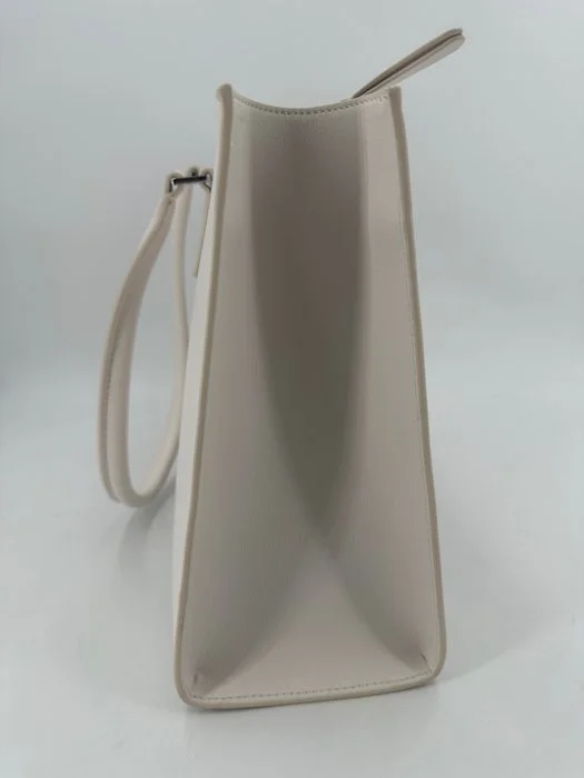 STONE TOTE off white0008.jpg