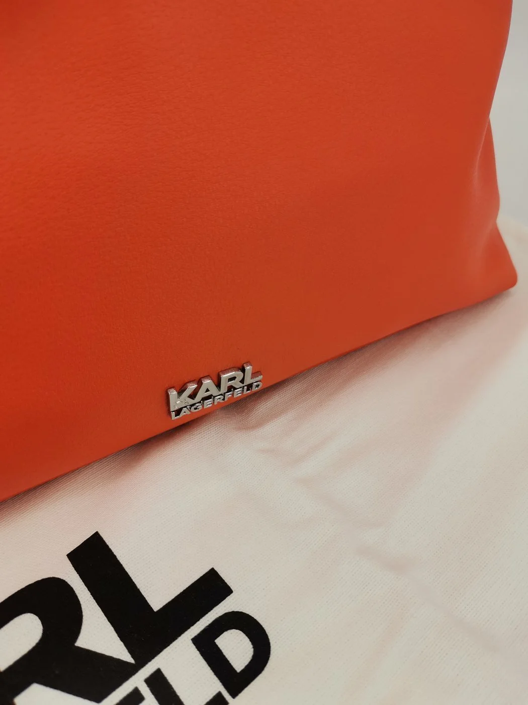 ARROW SB orange0012.jpg