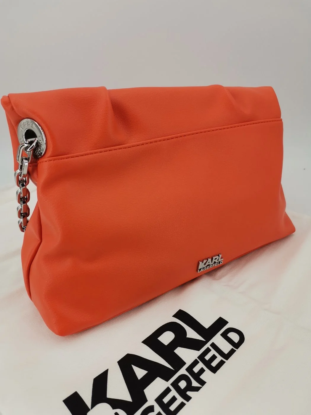 ARROW SB orange0011.jpg