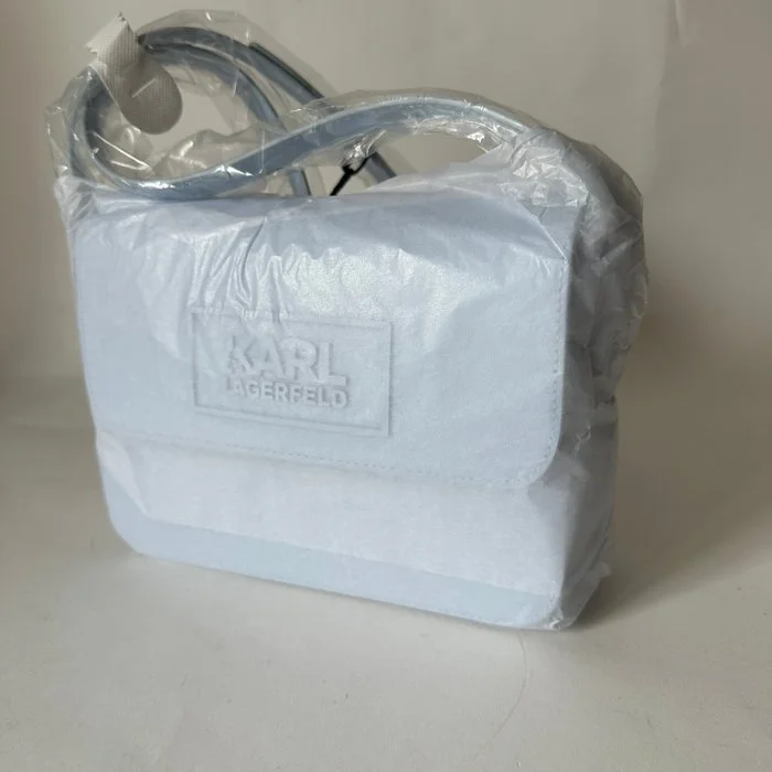 STONE CB artic blue0017.jpg