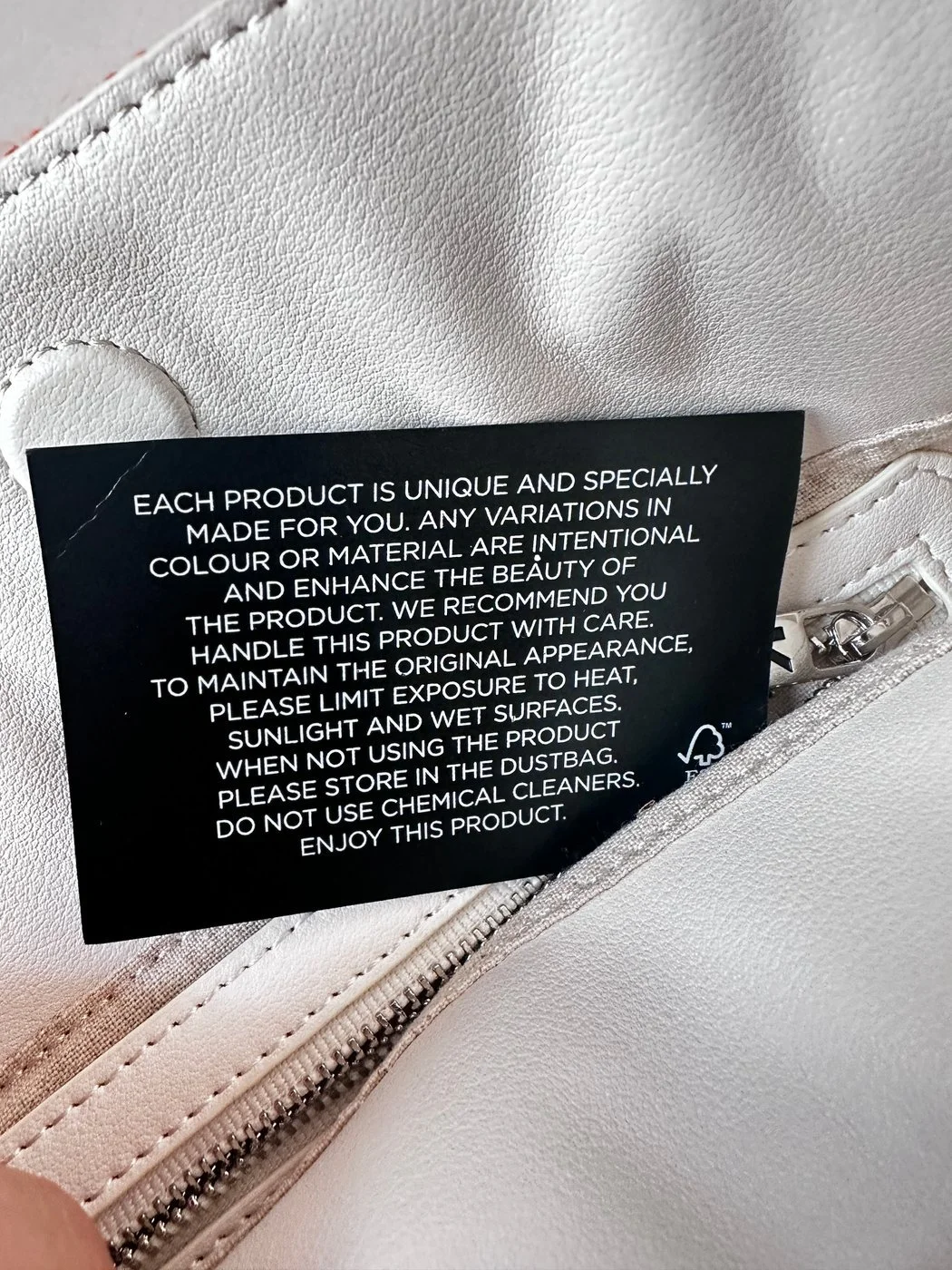 BOUCLE CB orange white0017.jpg