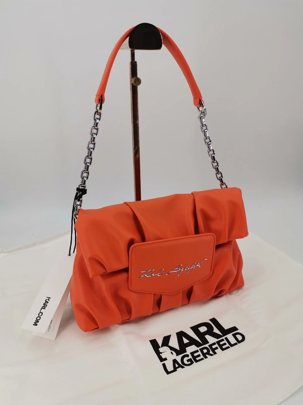 ARROW SB orange0002.jpg