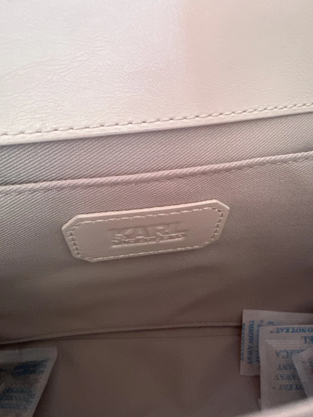 STONE SB off white0006.jpg