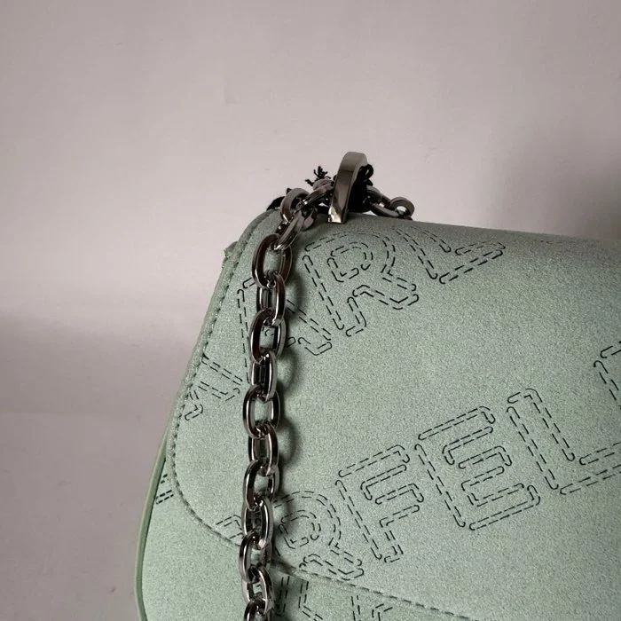 PEBBLE suede subtle green0005.jpg