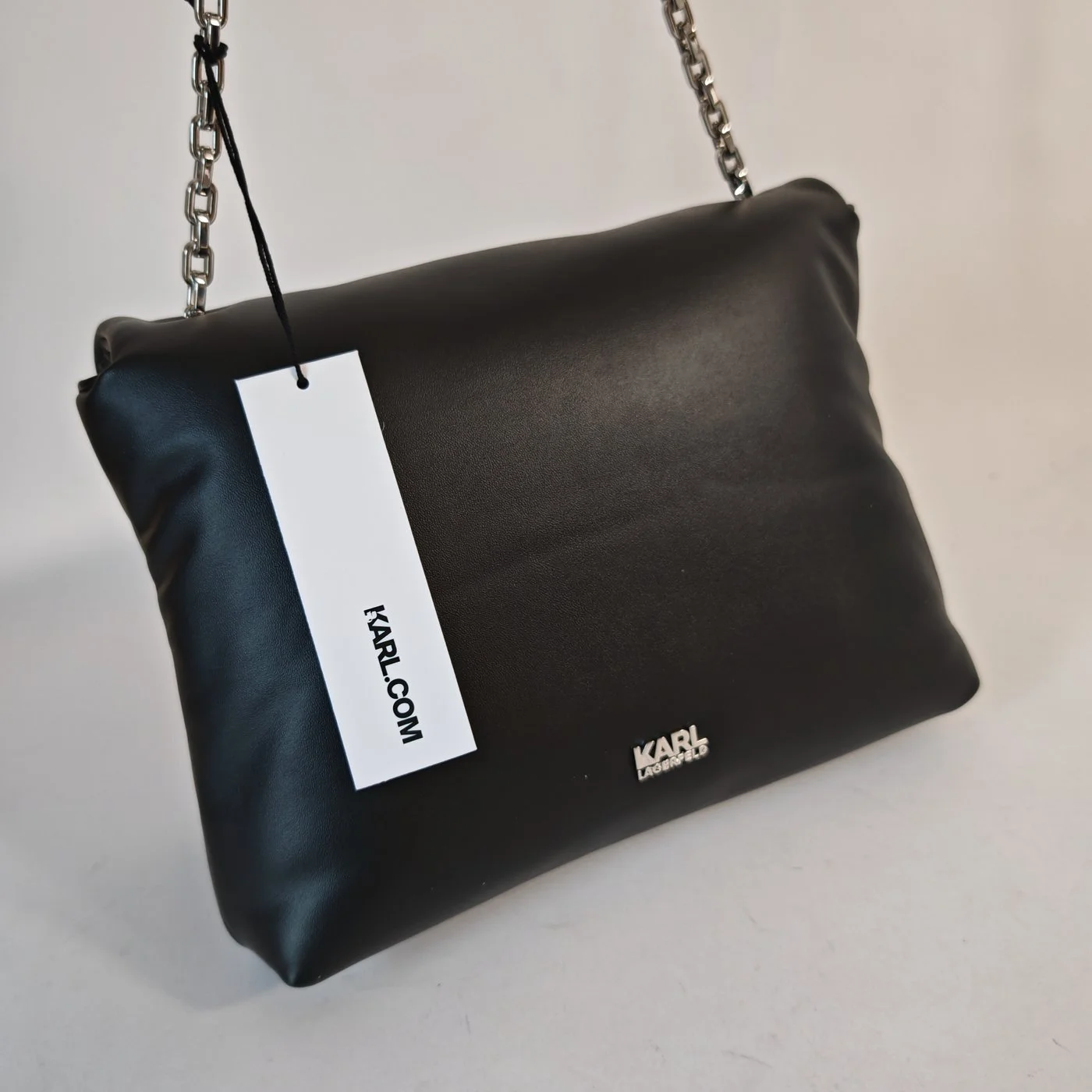 KAMEO STAMP SB black0005.jpg