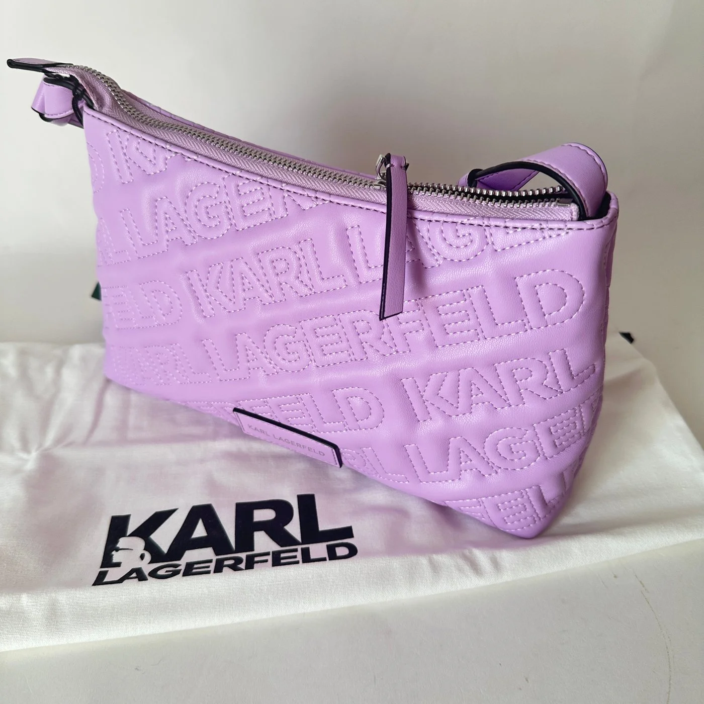 ESSENTIAL KULT SB violet0012.jpg