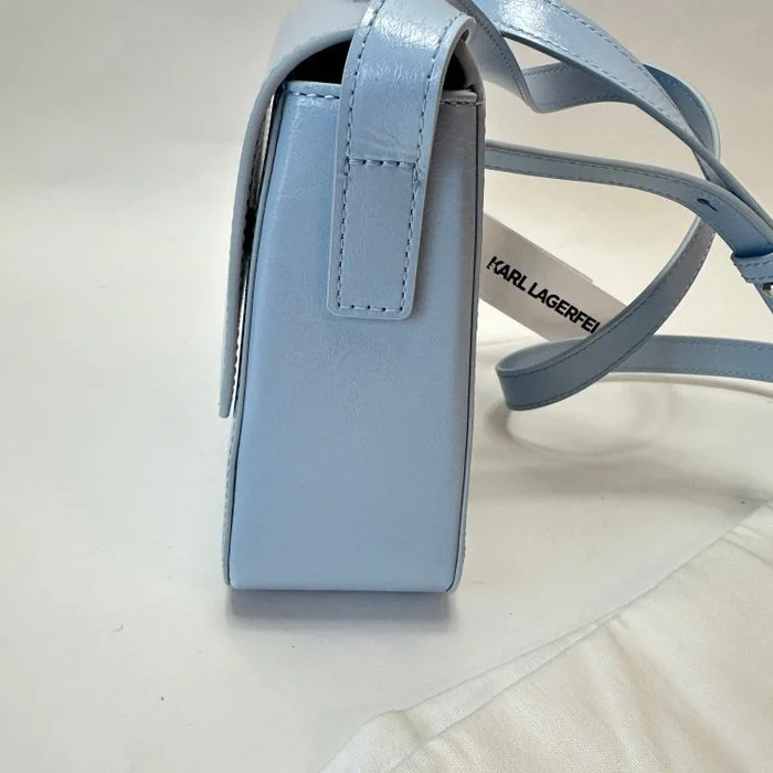 STONE CB artic blue0005.jpg