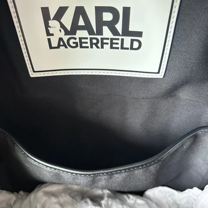 backpack black guitars0011.jpg