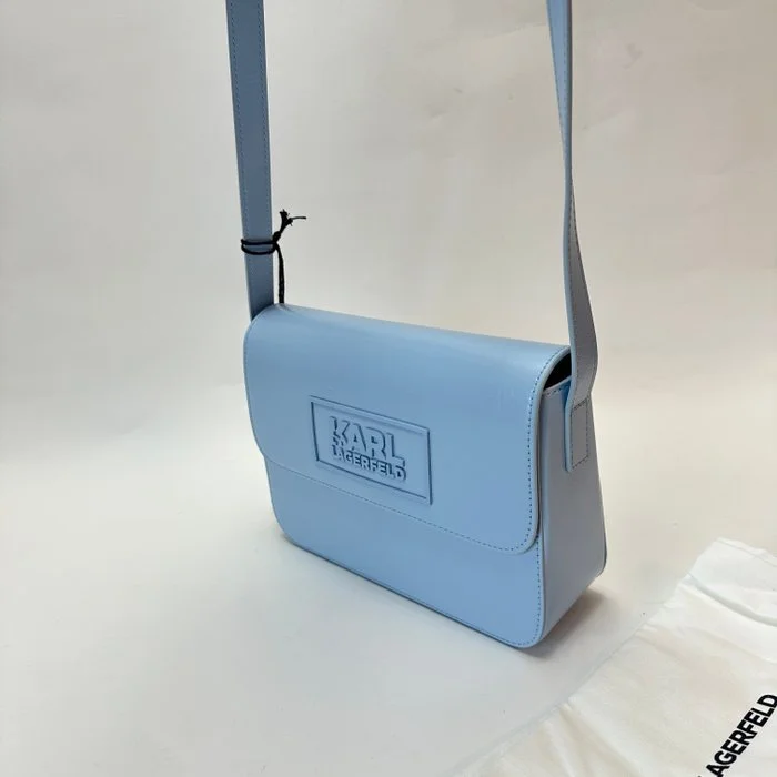 STONE CB artic blue0001.jpg