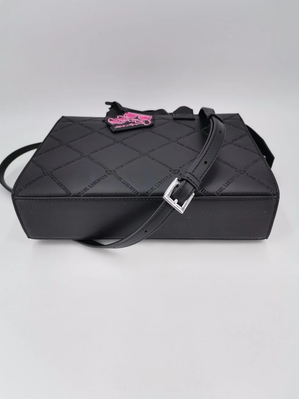 KOCKTAIL SKETCH small black0011.jpg