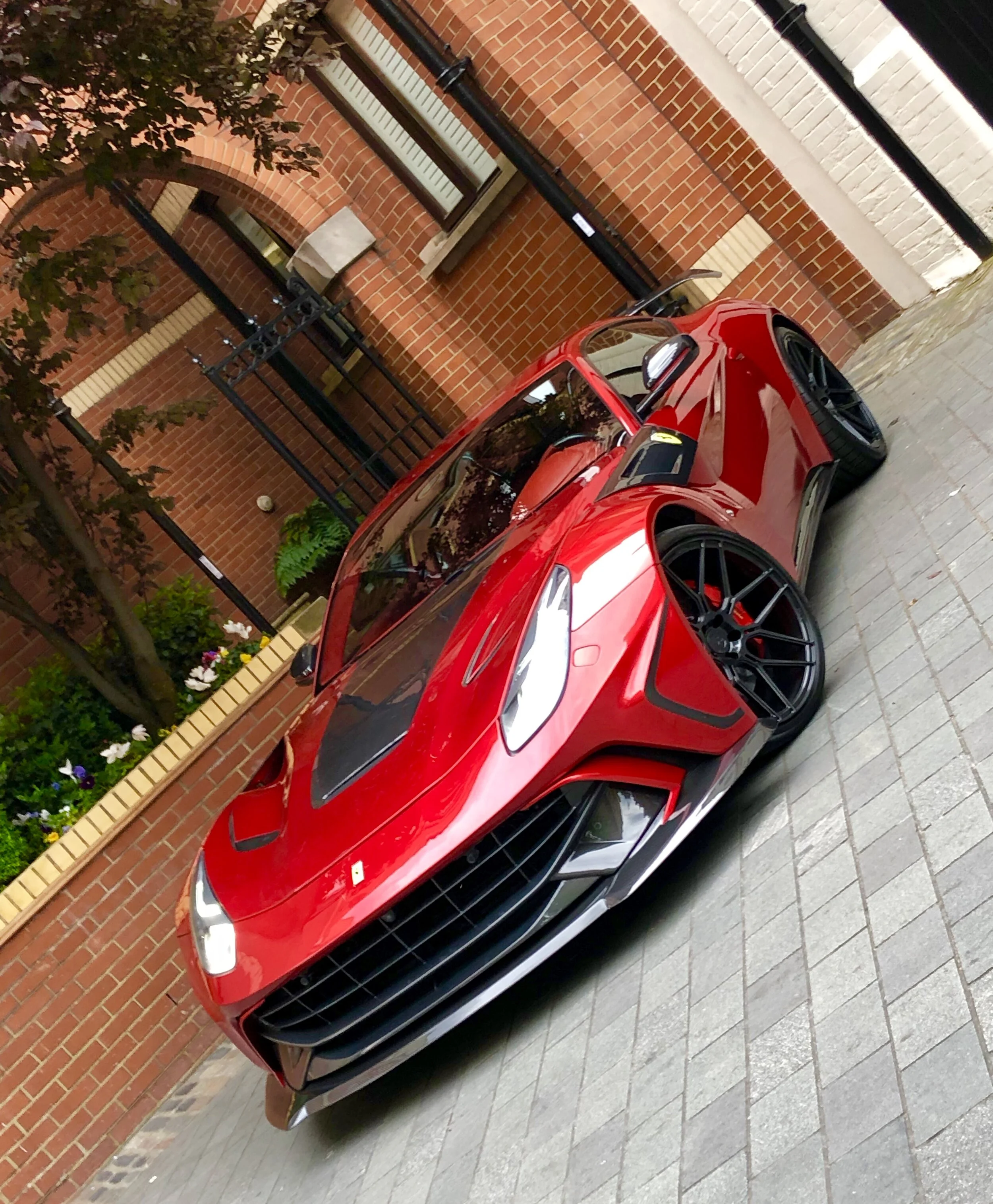 Custom Widebody Ferrari F12
