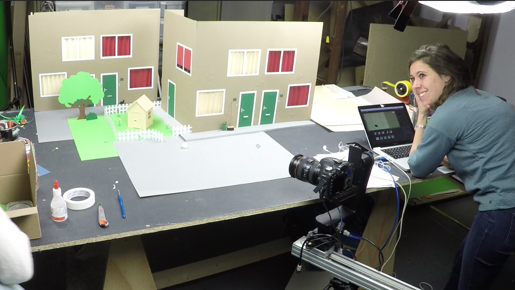FOTO Suus making of human1.png