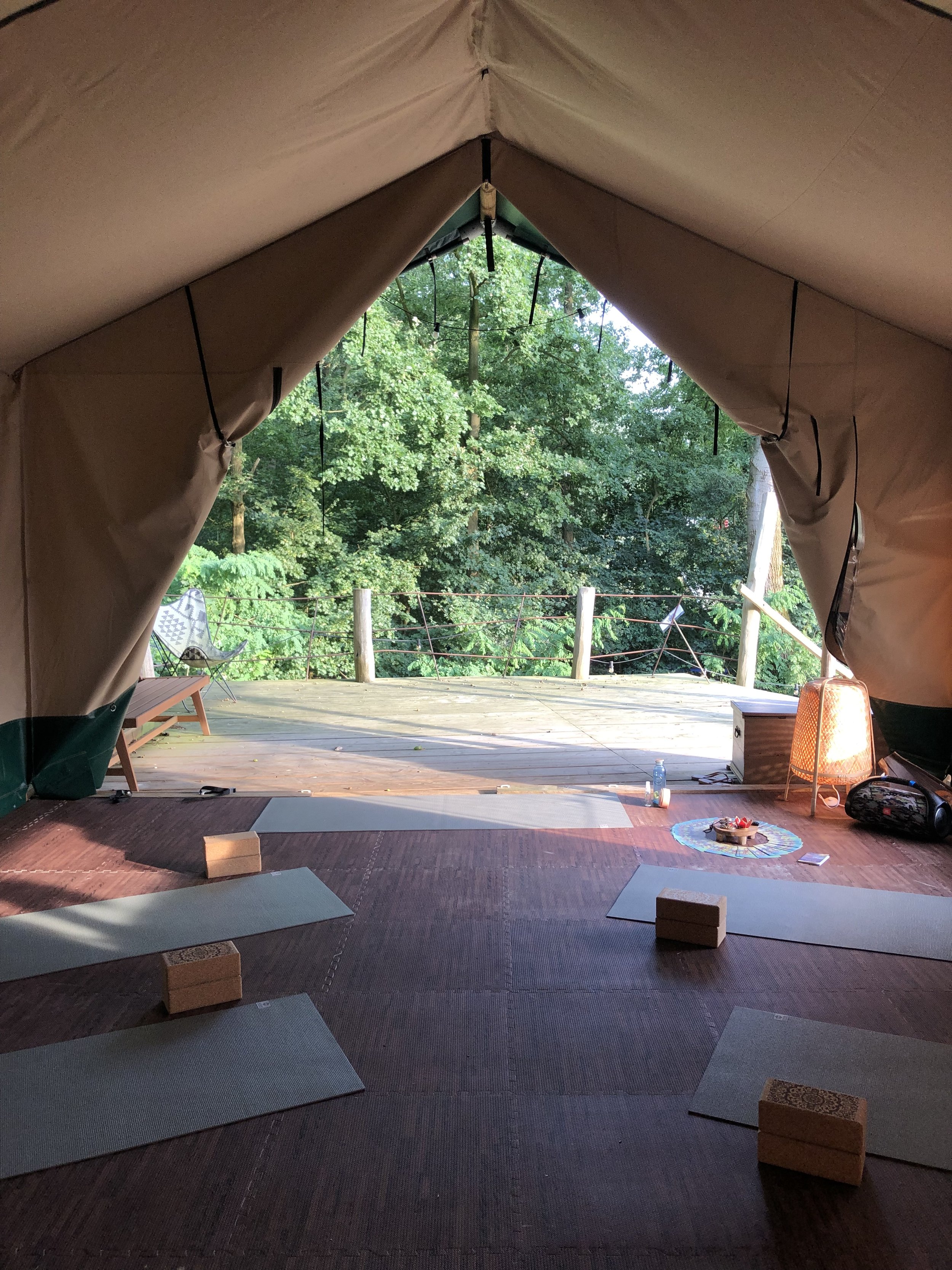 Yoga_treehouse_Suushessling_made2.jpeg