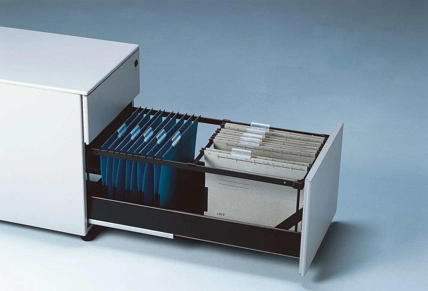 Rollcontainer_05.jpg