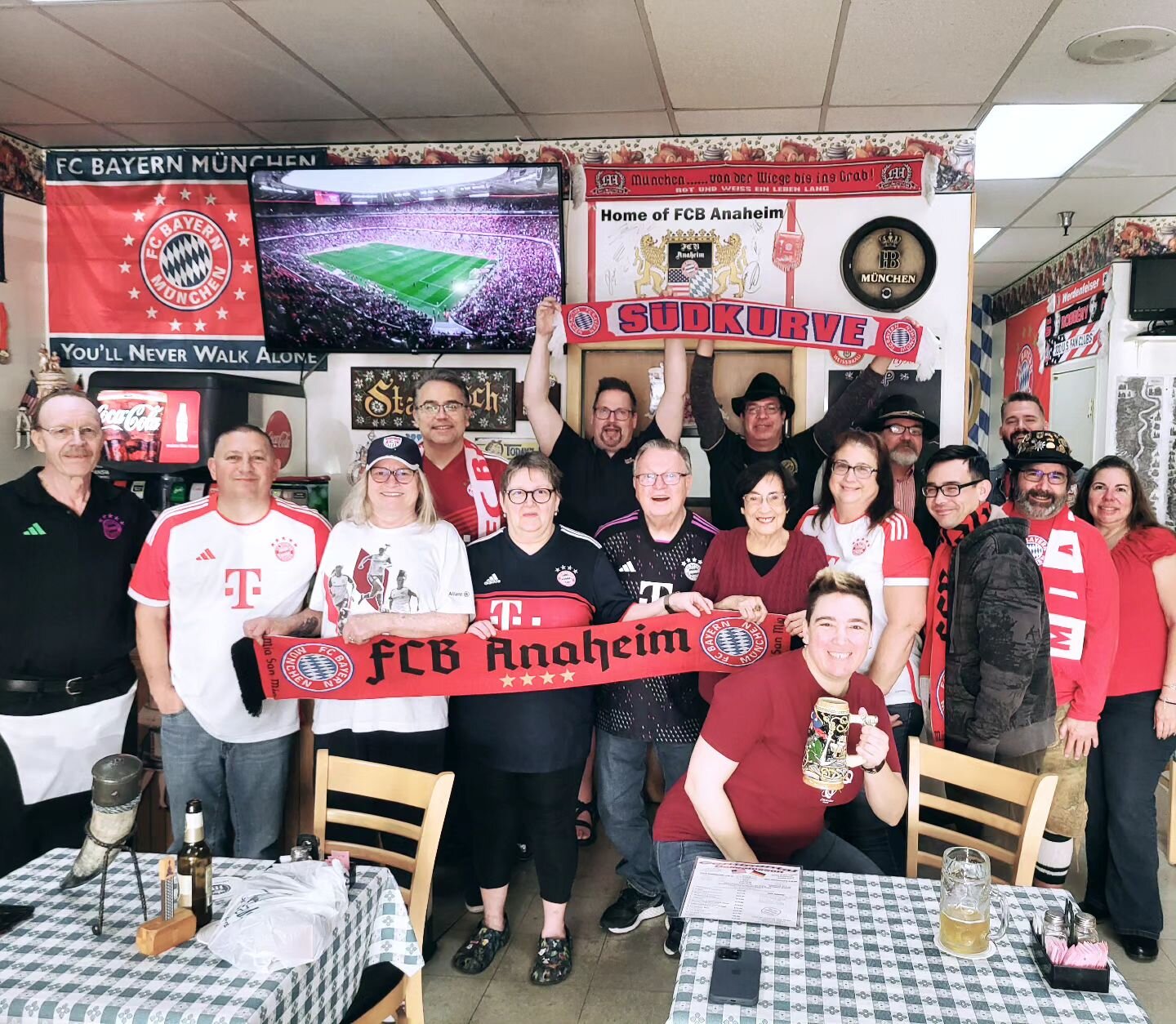 Golazo today. Thankfully the other team was relegation status.
#ContinentalDeli #fcbayern #MiaSanMia #golazo #saturdaysareforfootball #MiaSanFamily #fcbanaheim