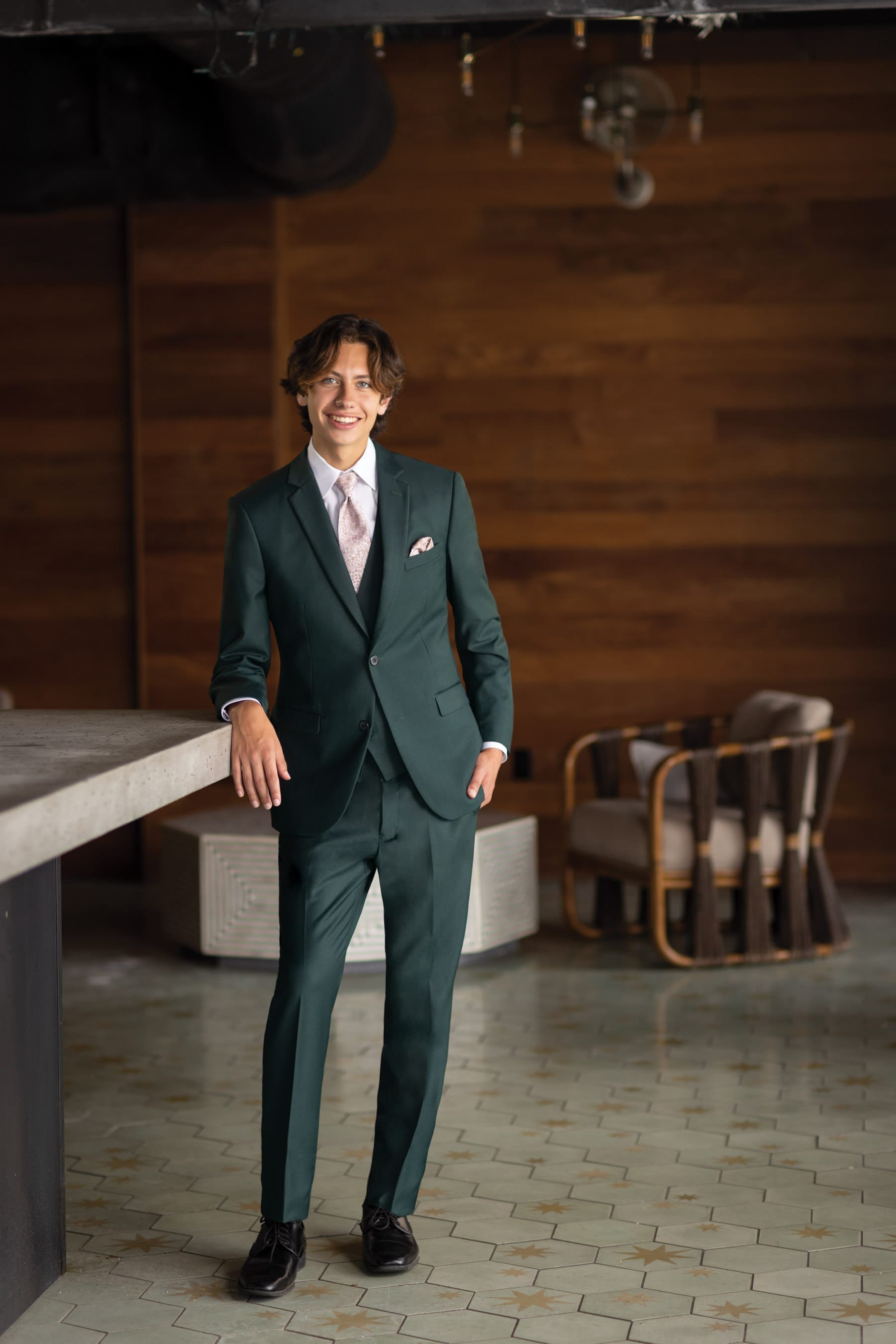 NHGC_hunter_green_ultra_slim_fit_suit_sm-22.jpg