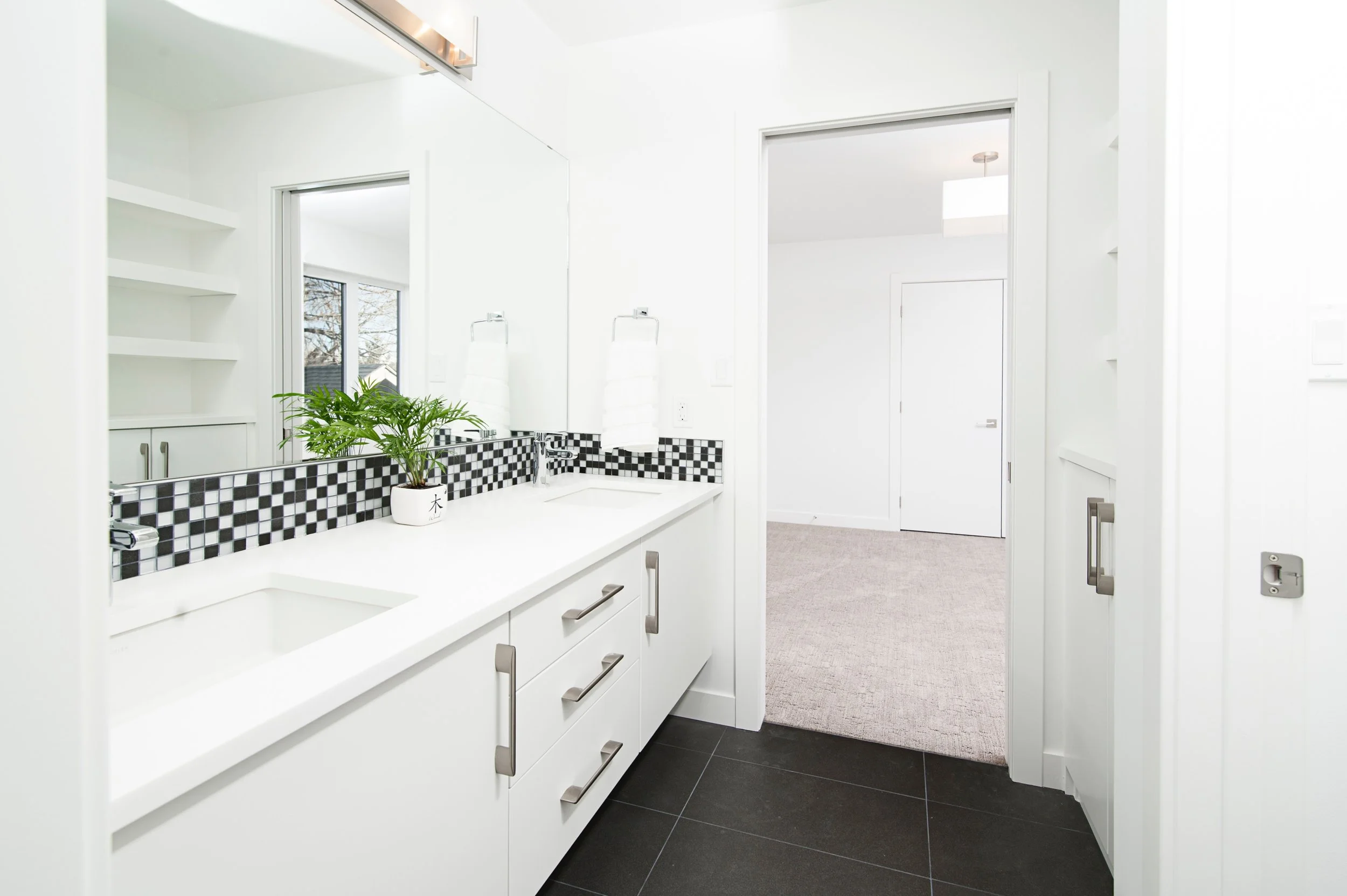 Tile &amp; grout cleaning