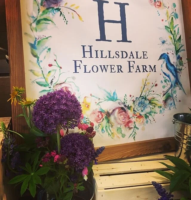 Good morning #Yeg ! Here we are ready to go at @strathconamarket . Come on out and say hi, check out our lavender bunch (singlular), fresh bouquets, wine crate planters, hexagon planters, herb and tomato plants! #yegfarmersmarket #yegflowerfarm #sher