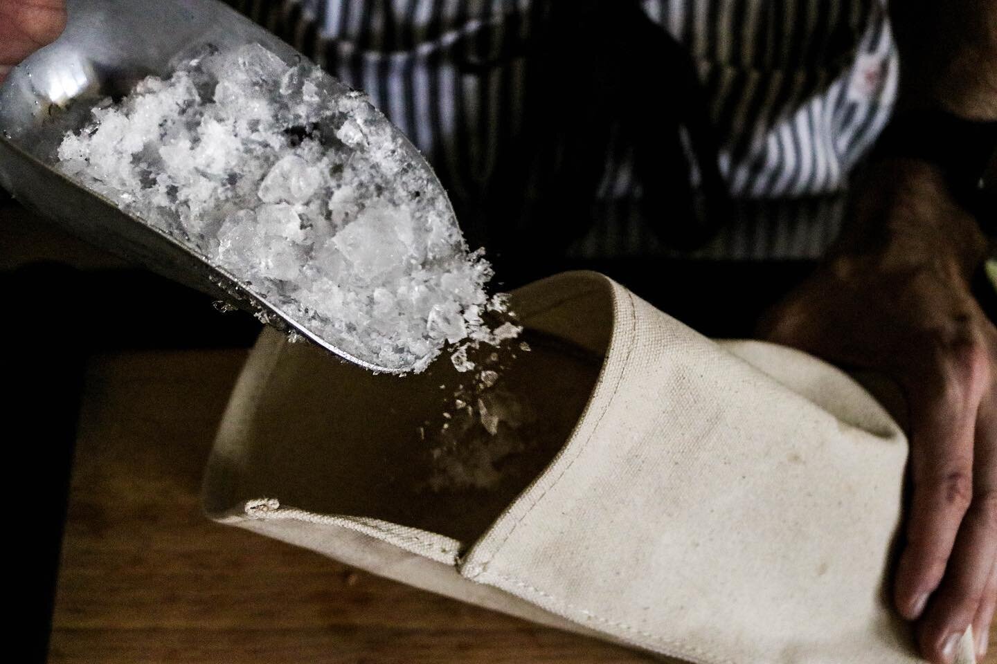 Ice. It's one of the most essential aspects of a cocktail, but can be one of the most overlooked. Whether it's a big, clear cube served under your favorite liquor, or a mound of crushed ice on top of a mojito, ice is imperative to enjoying a deliciou