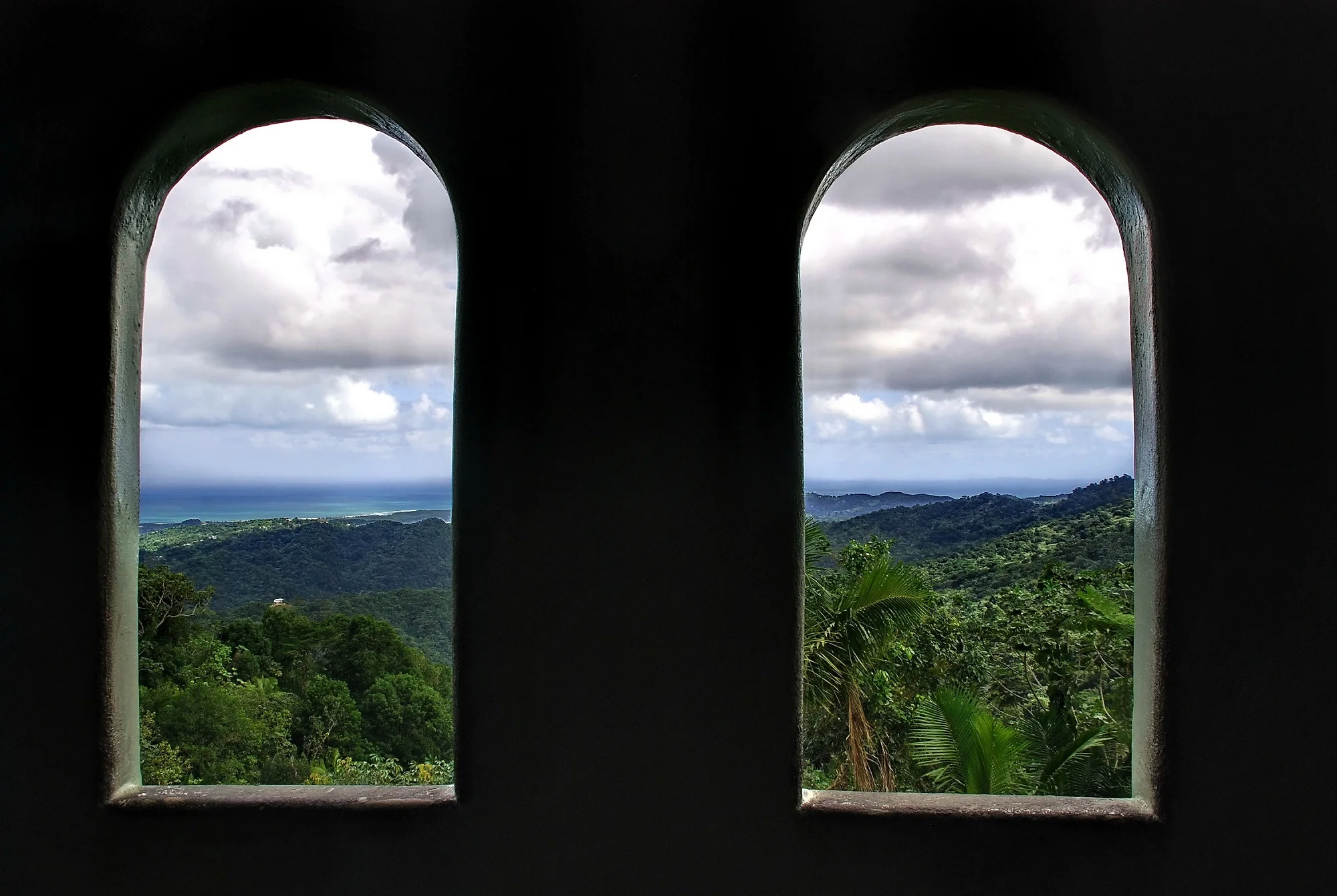 2WindowsViewresize.jpg