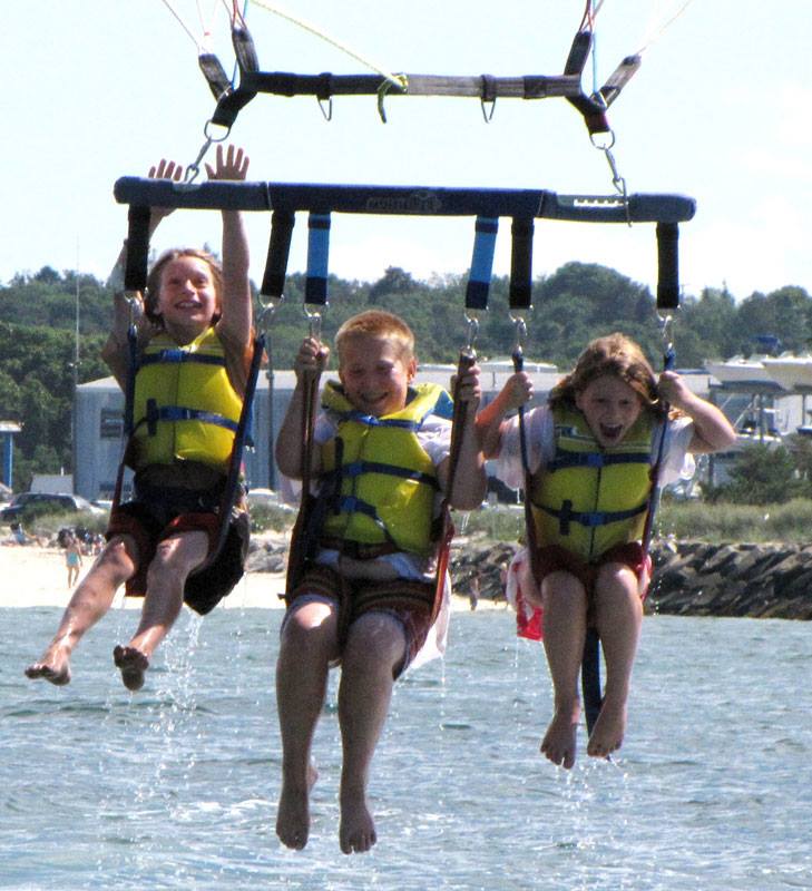 parasail-east-coast-cape-cod-with-kids-too.jpg