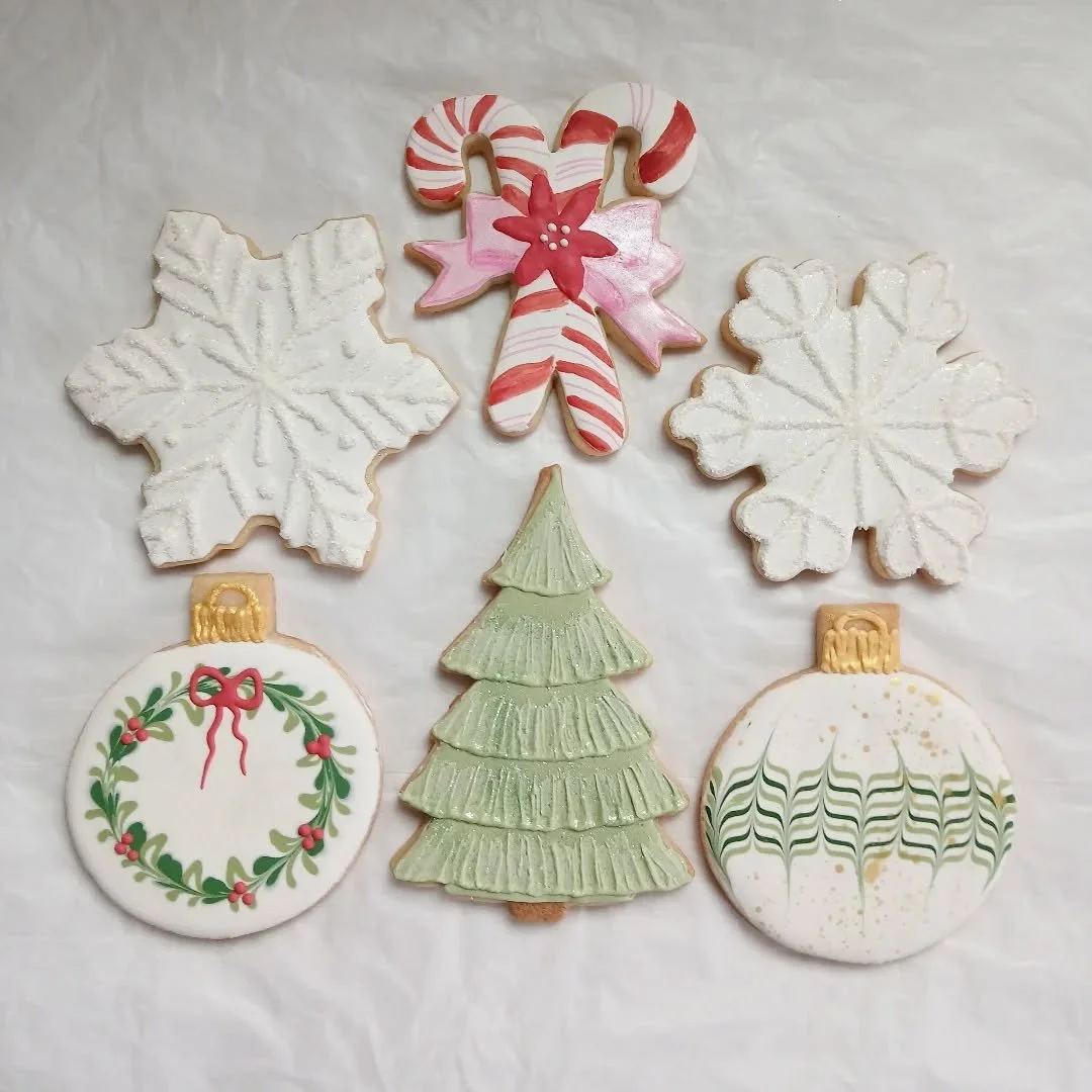 December Cookies of the Month shipping to Santa Maria, CA today #felixthecook #edibleart #sugarcookies #customcookies #christmascookies