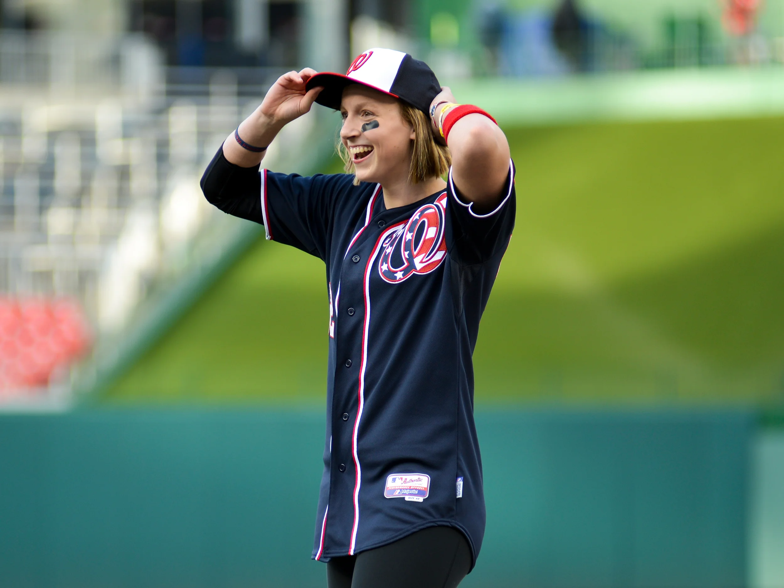 Wounded_Warrior_Celebrity_Softball_Tournament148-website.jpg