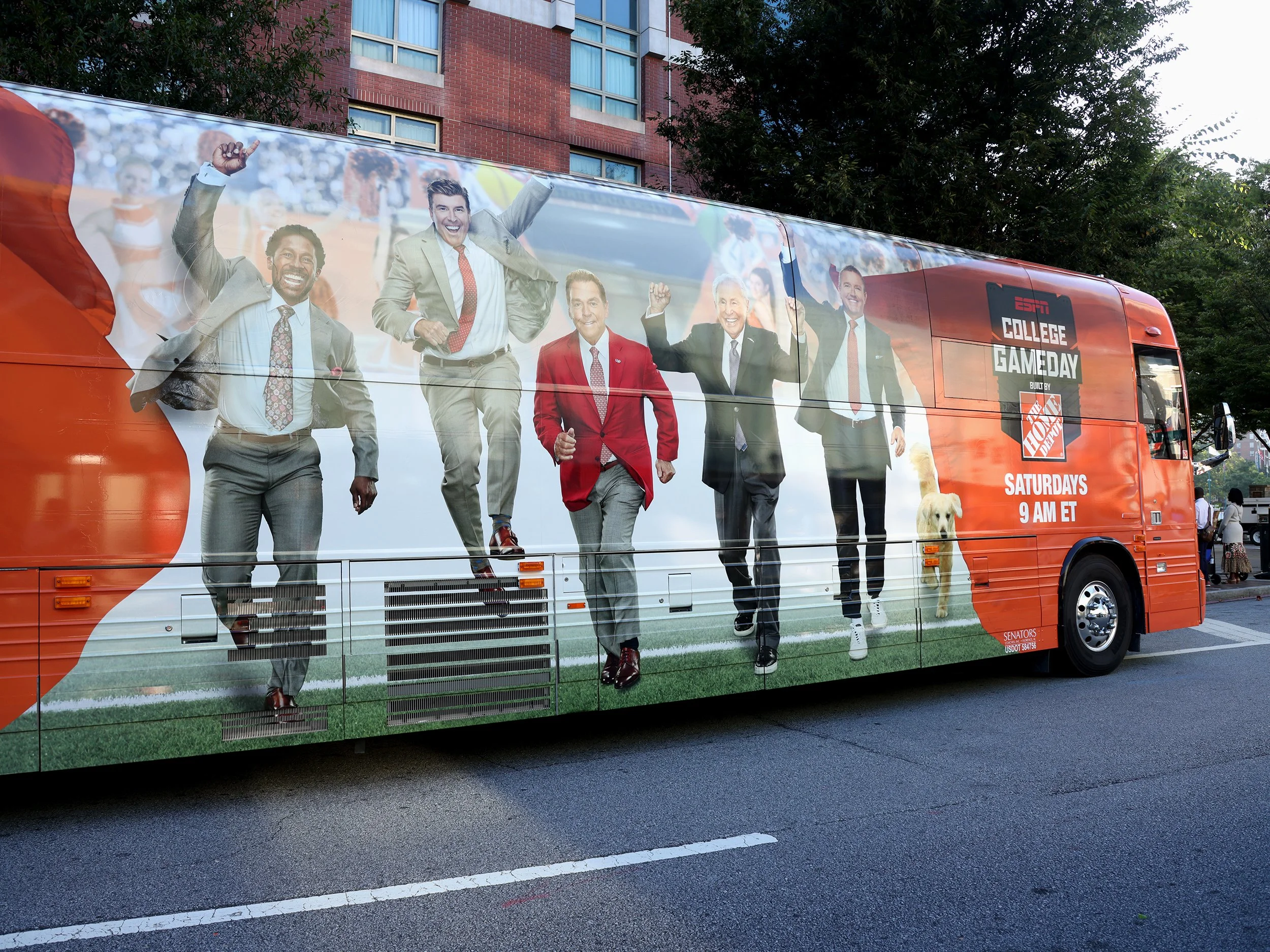 bus 2.jpg