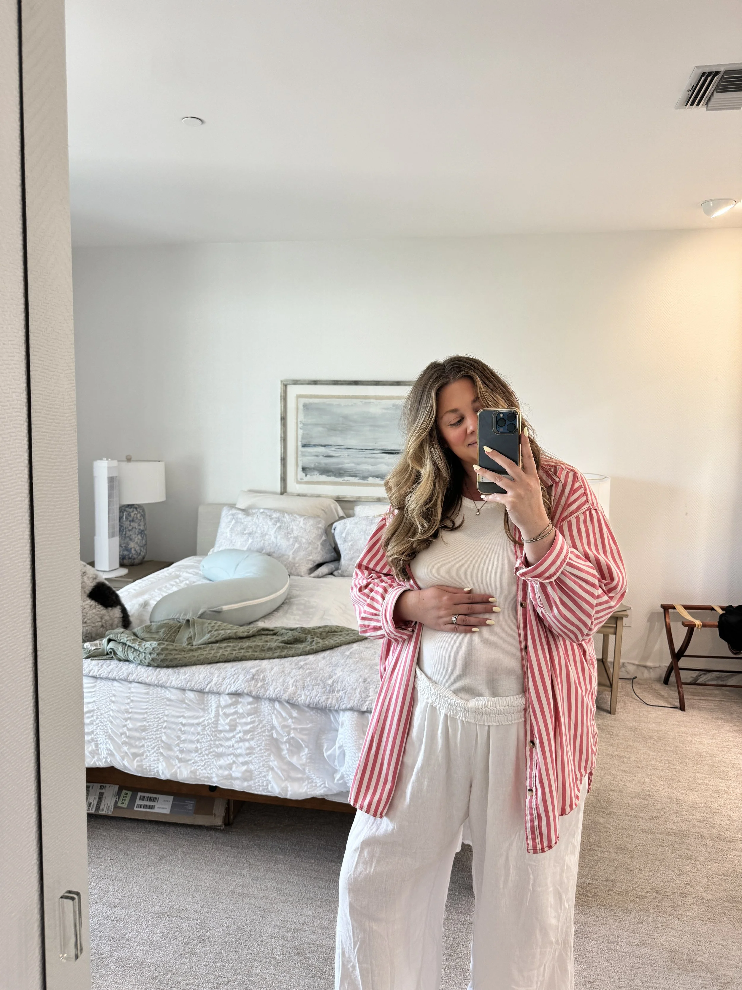 What to Pack in Your Hospital Bag as a First-Time Mom 