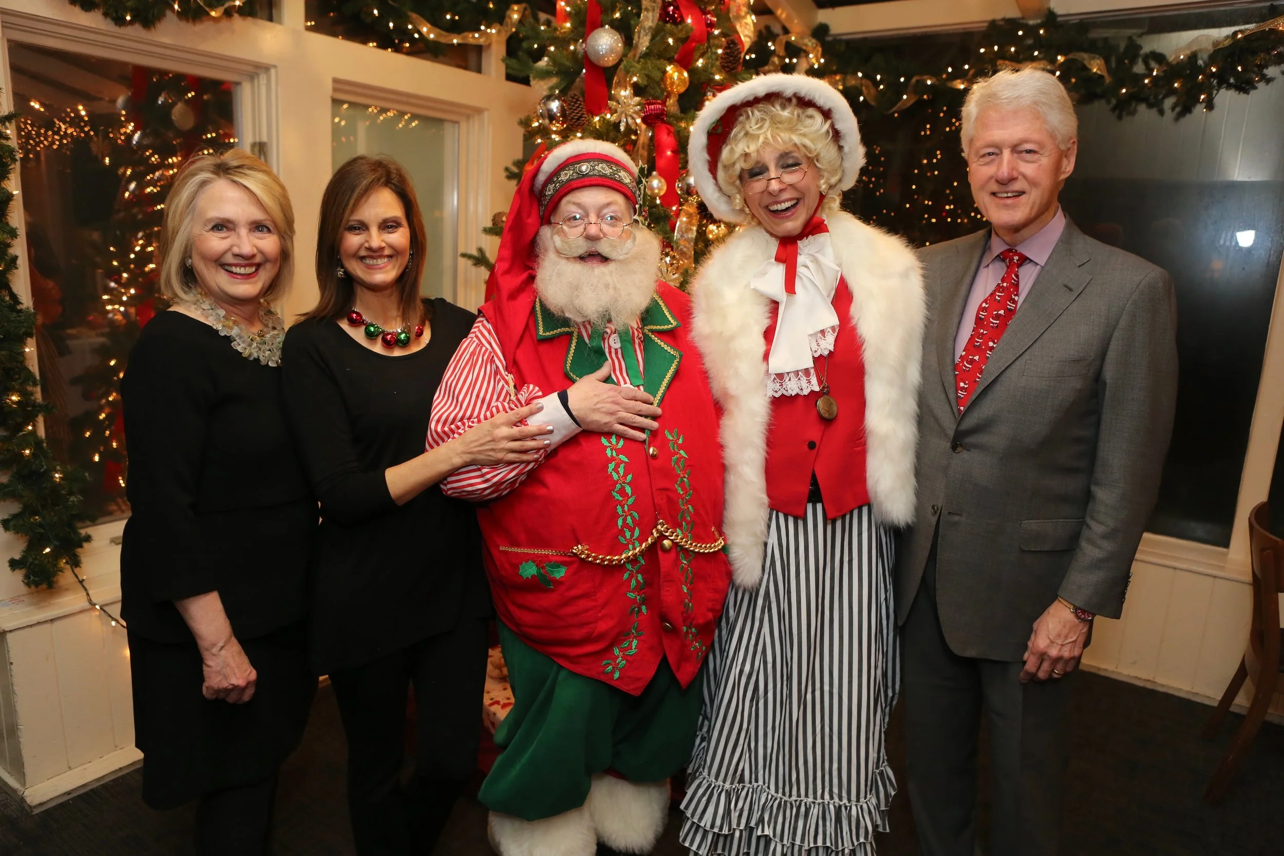 ClintonHolidayParty2018 - 126.jpg