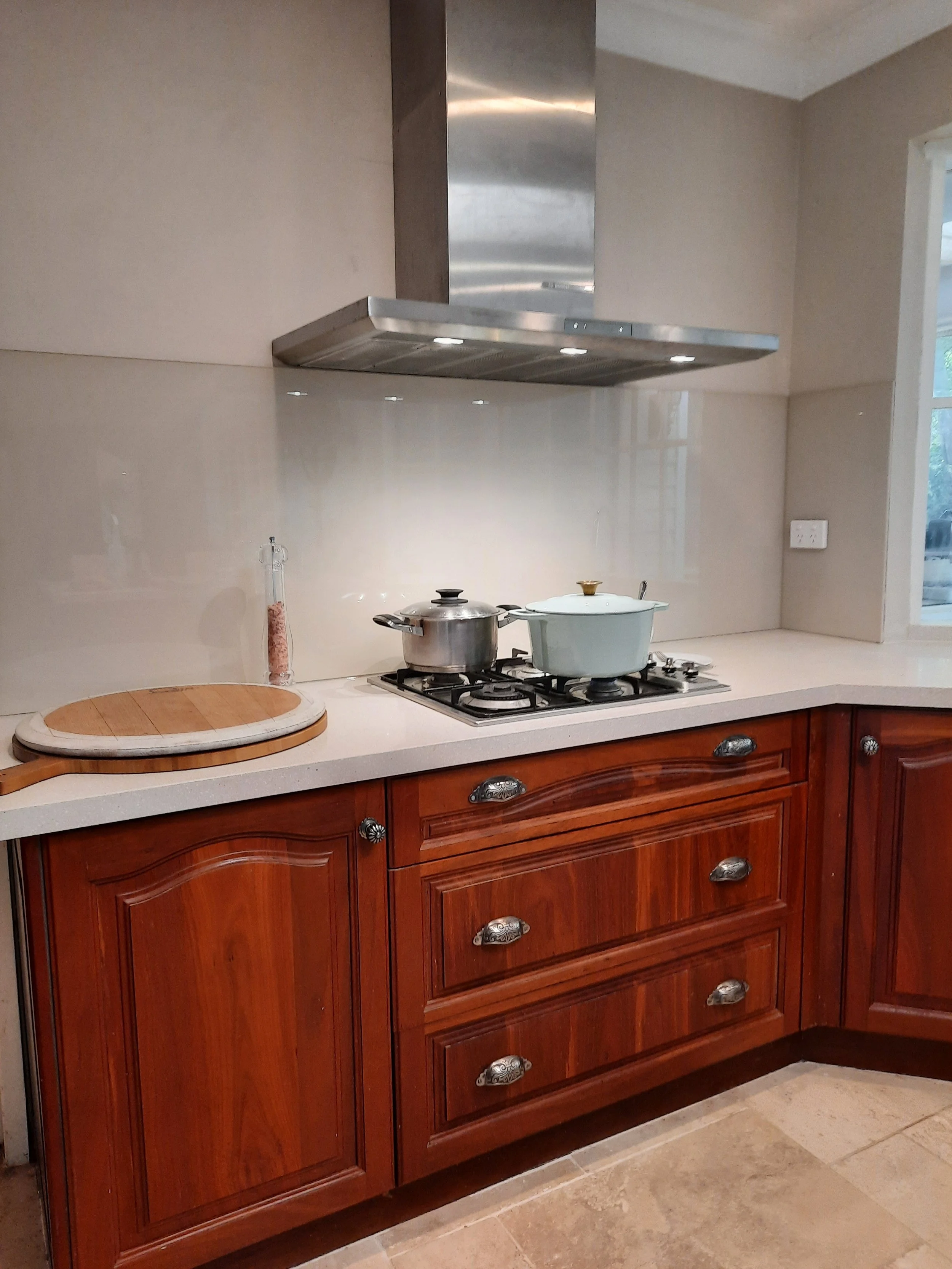 splashback mount eliza.jpg
