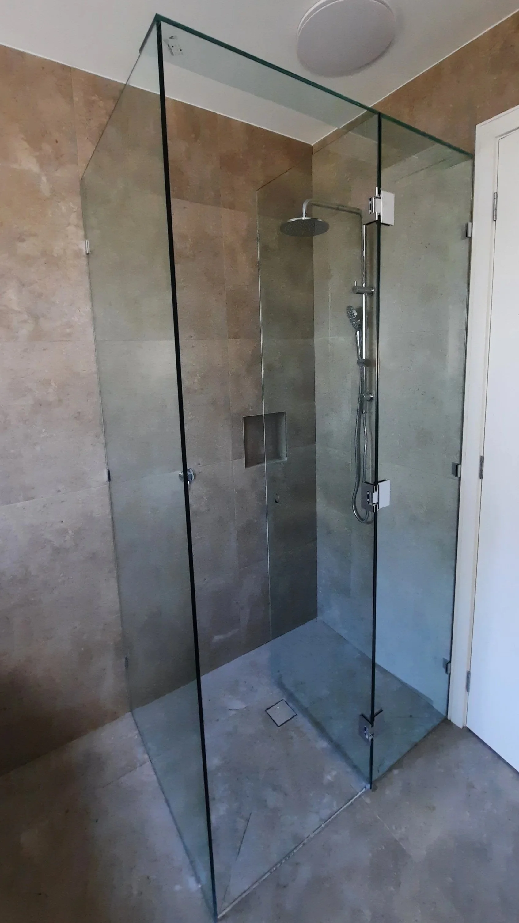 Shower Screens near me