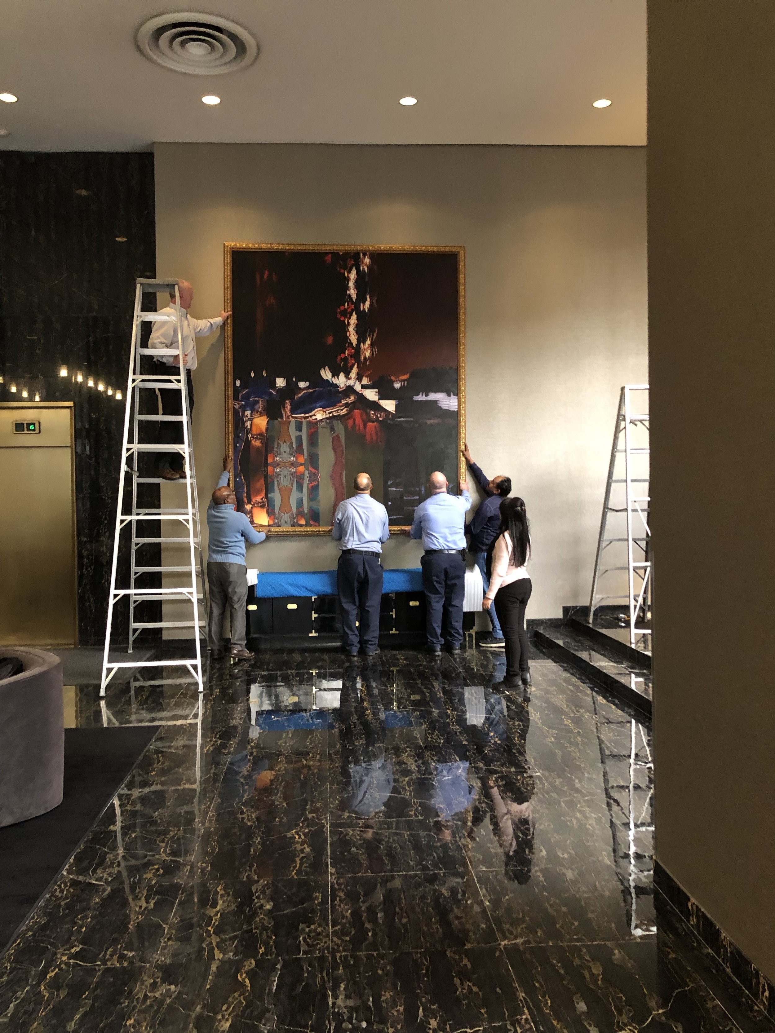 Blue-Velvet : Large Scale Piece at the Trump Tower