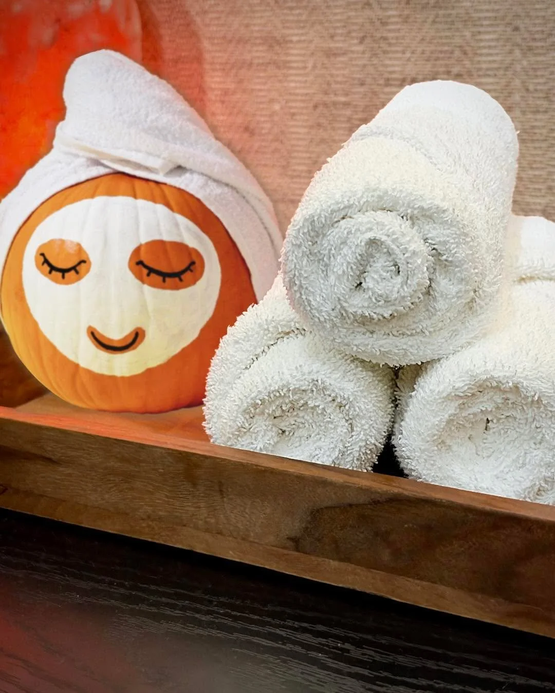 No tricks, just treats for your skin and soul! 🧡 From relaxation magic to glowing skin, we&rsquo;ve got all the potions for the perfect pampering session. 🕸️💆&zwj;♀️

🎃 Book your next massage or facial and treat yourself this Halloween!

✨Open 7 
