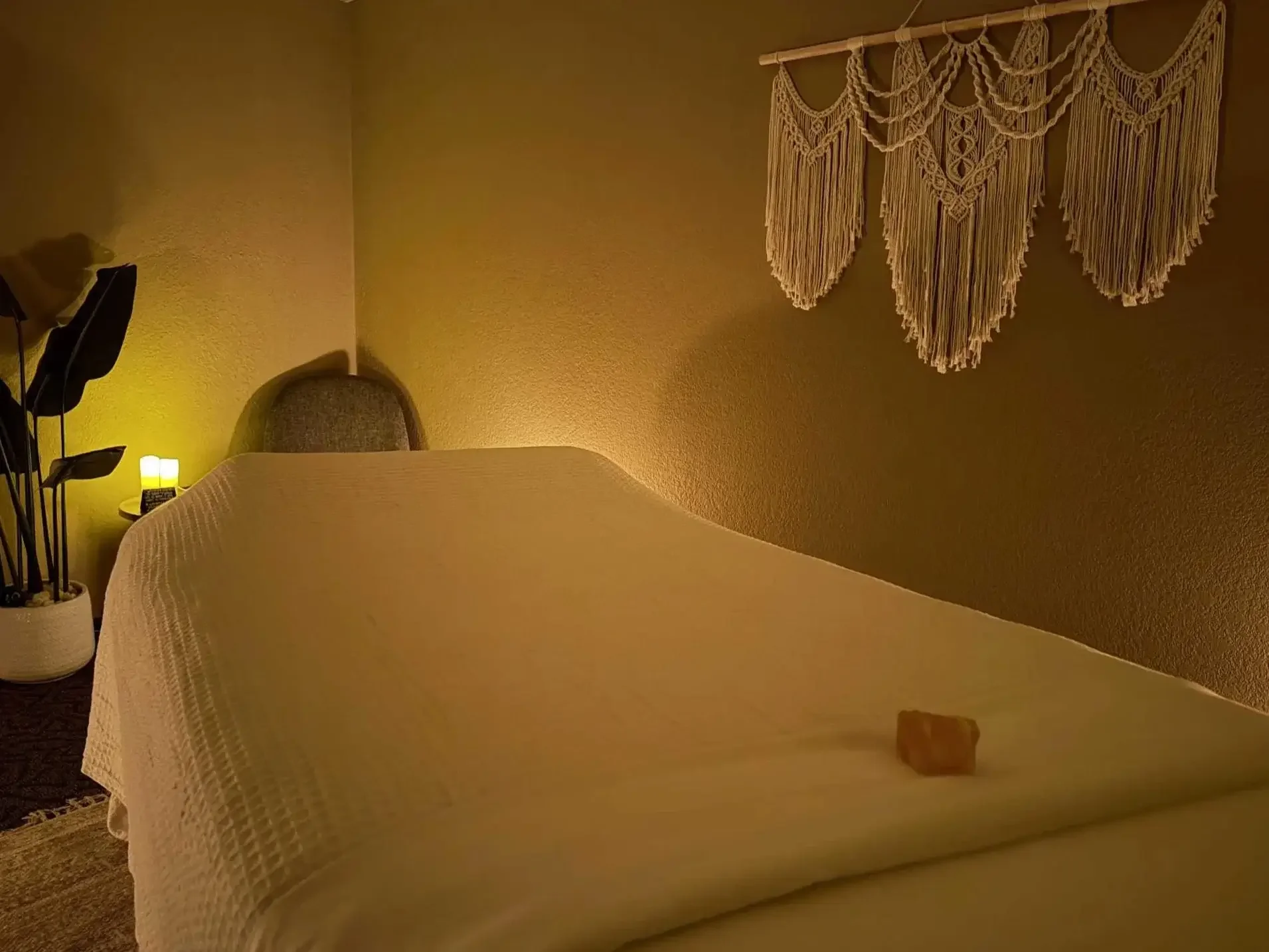 Swedish Massage Kansas city treatment room